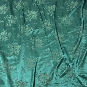 Elegant Green Floral Tablecloth Christmas